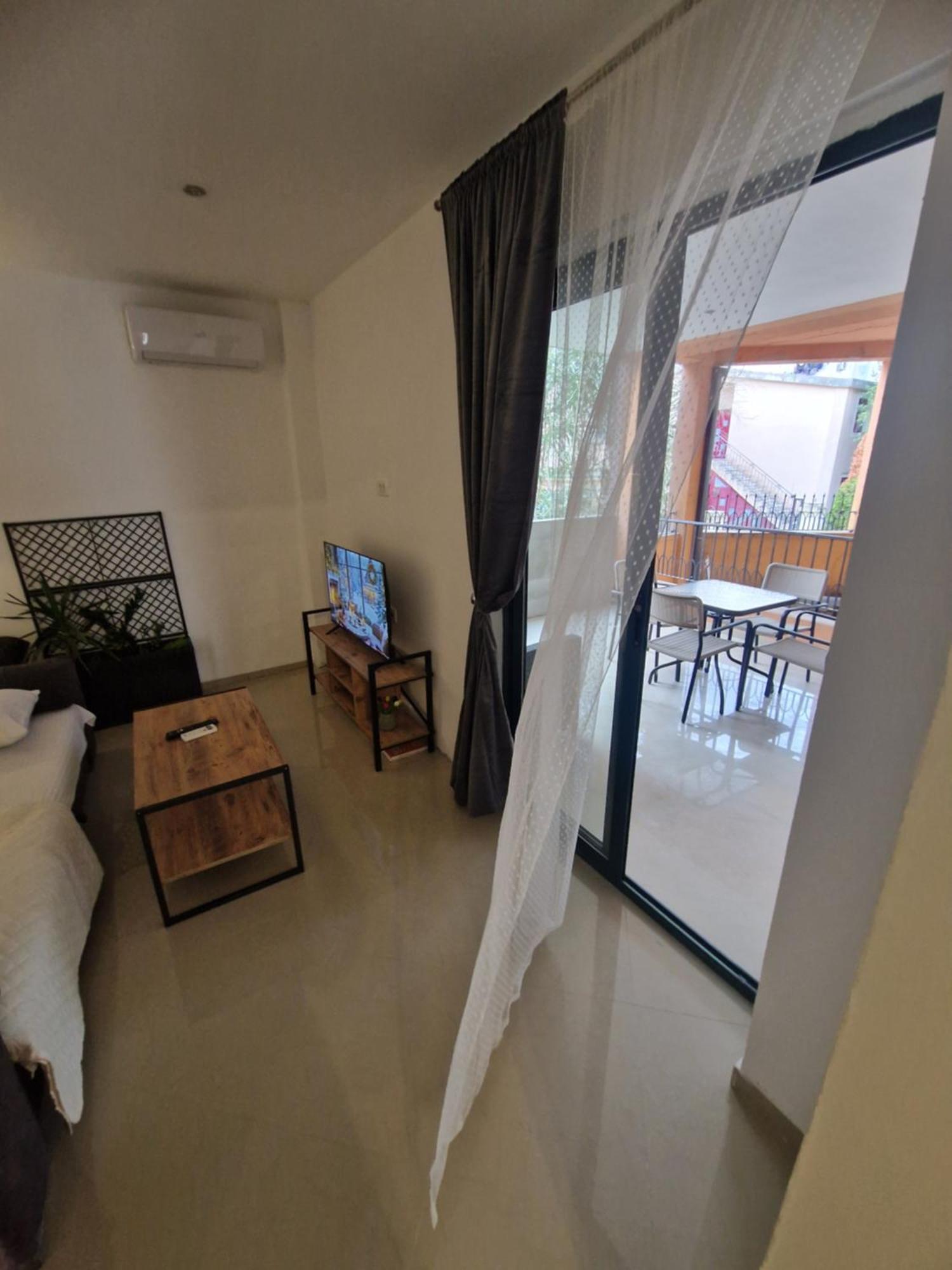 Guest House Damjana ブドヴァ 部屋 写真
