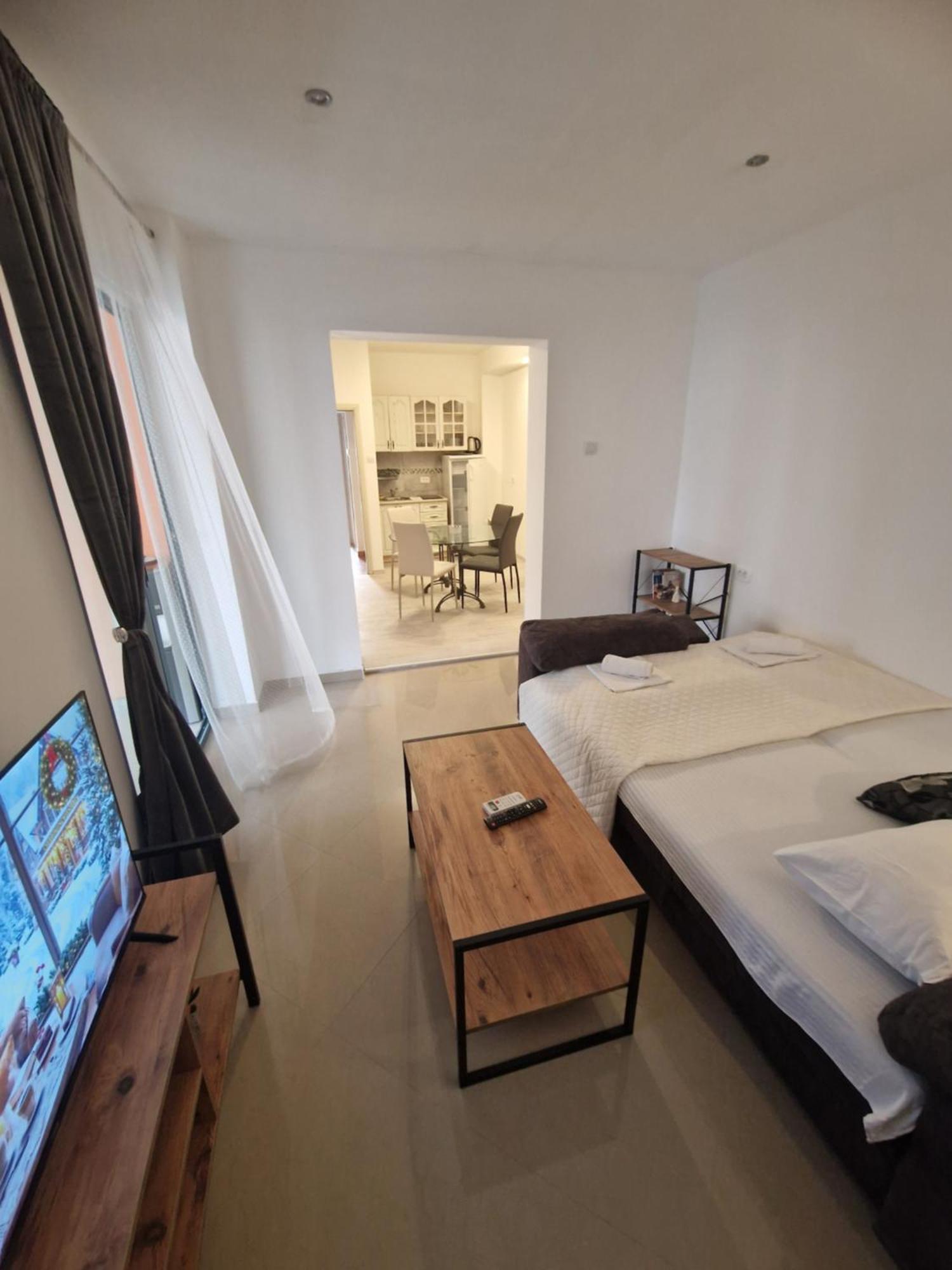 Guest House Damjana ブドヴァ 部屋 写真